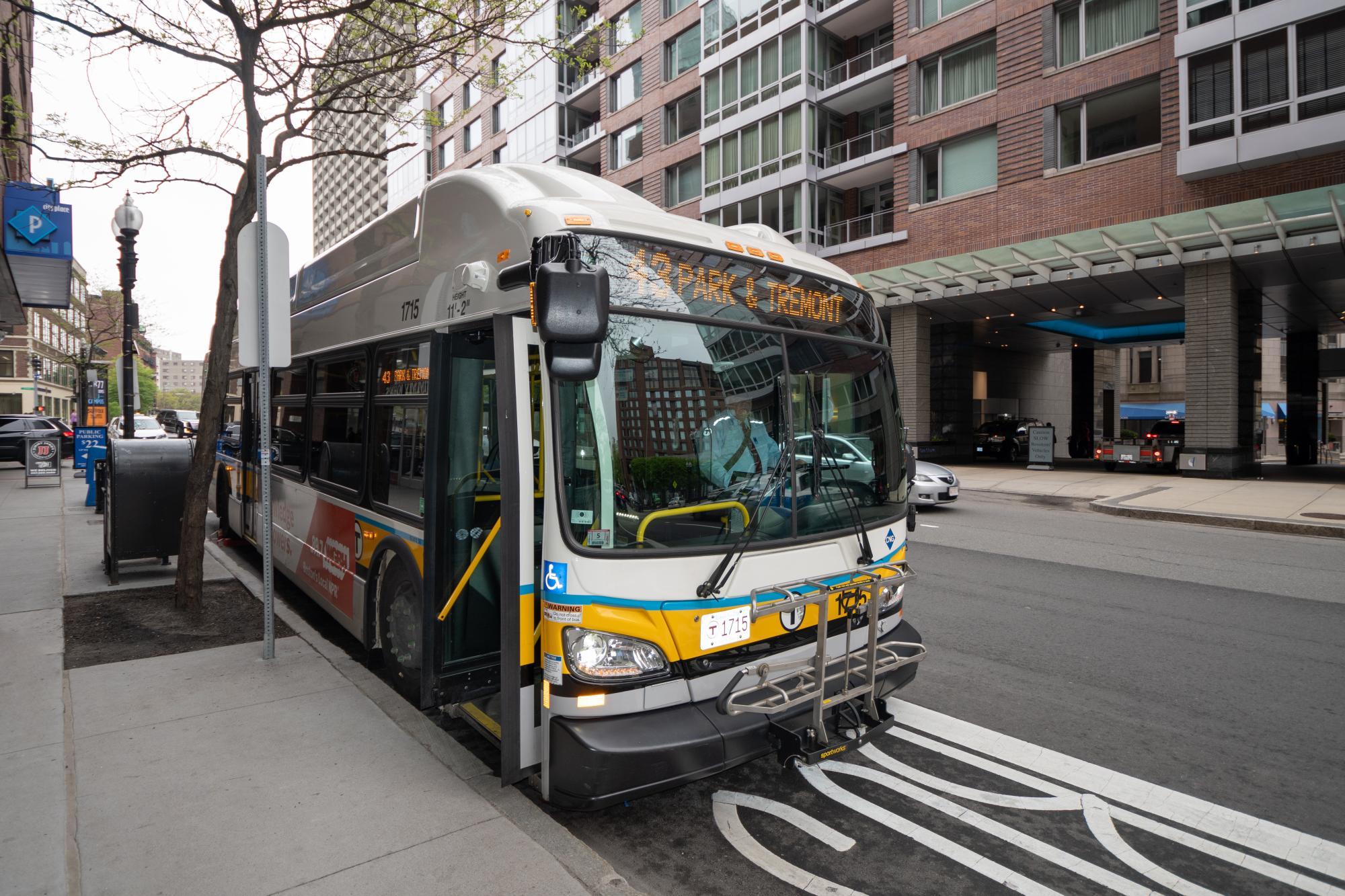 43 bus at 10 park plaza bus stop